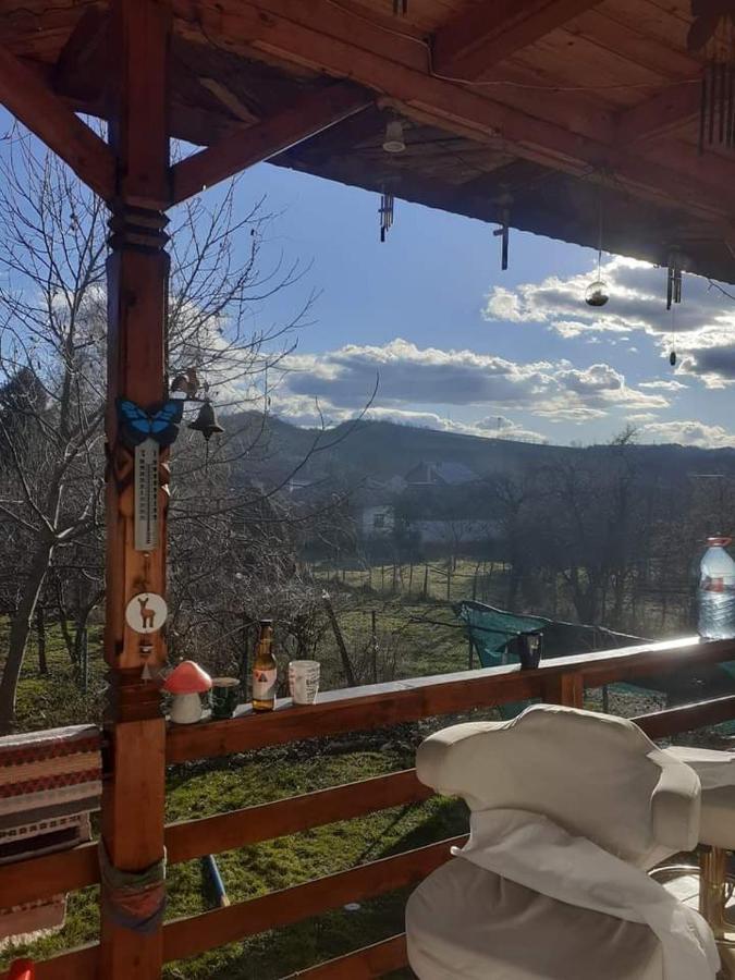 Bezdead House Hub Otel Dış mekan fotoğraf